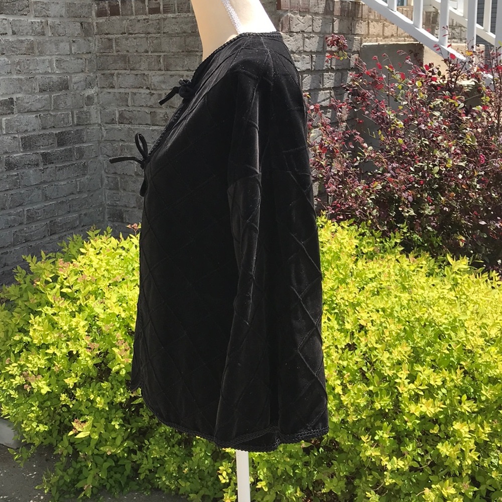 1970's Patty Woodard Quilted Black Velvet Jacket - Picture 3 of 8